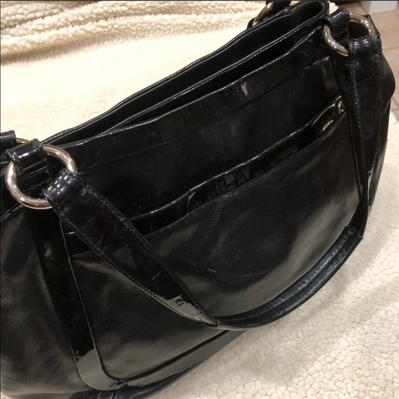 Black coach Paten leather bag. - Picture 4 of 8